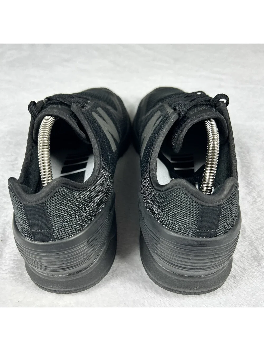New Balance 247S Daily Sneakers Men’s Size 10.5D Black On Black Walking Shoes